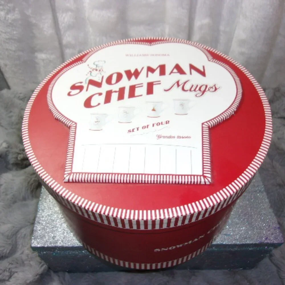 HXS-109 WILLIAMS-SONOMA SNOWMAN CHEF MUGS IN GIFTBOX